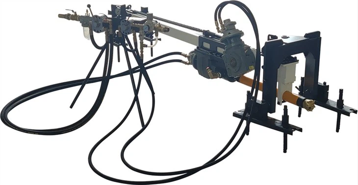 Stroj za bušenje rupa